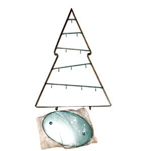 Green Ornament Hanging Metal Tree with Base No Ornaments Tree 26.5" x 18.5"